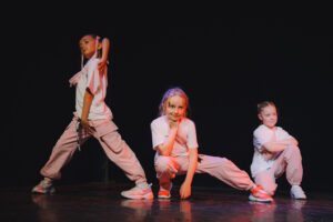 eleves milianna spectacle danse hip hop enfants 2024