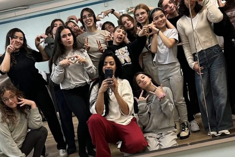 Lire la suite à propos de l’article Rentrée 2025 : Rejoignez les cours de K-POP à Paris et Montrouge